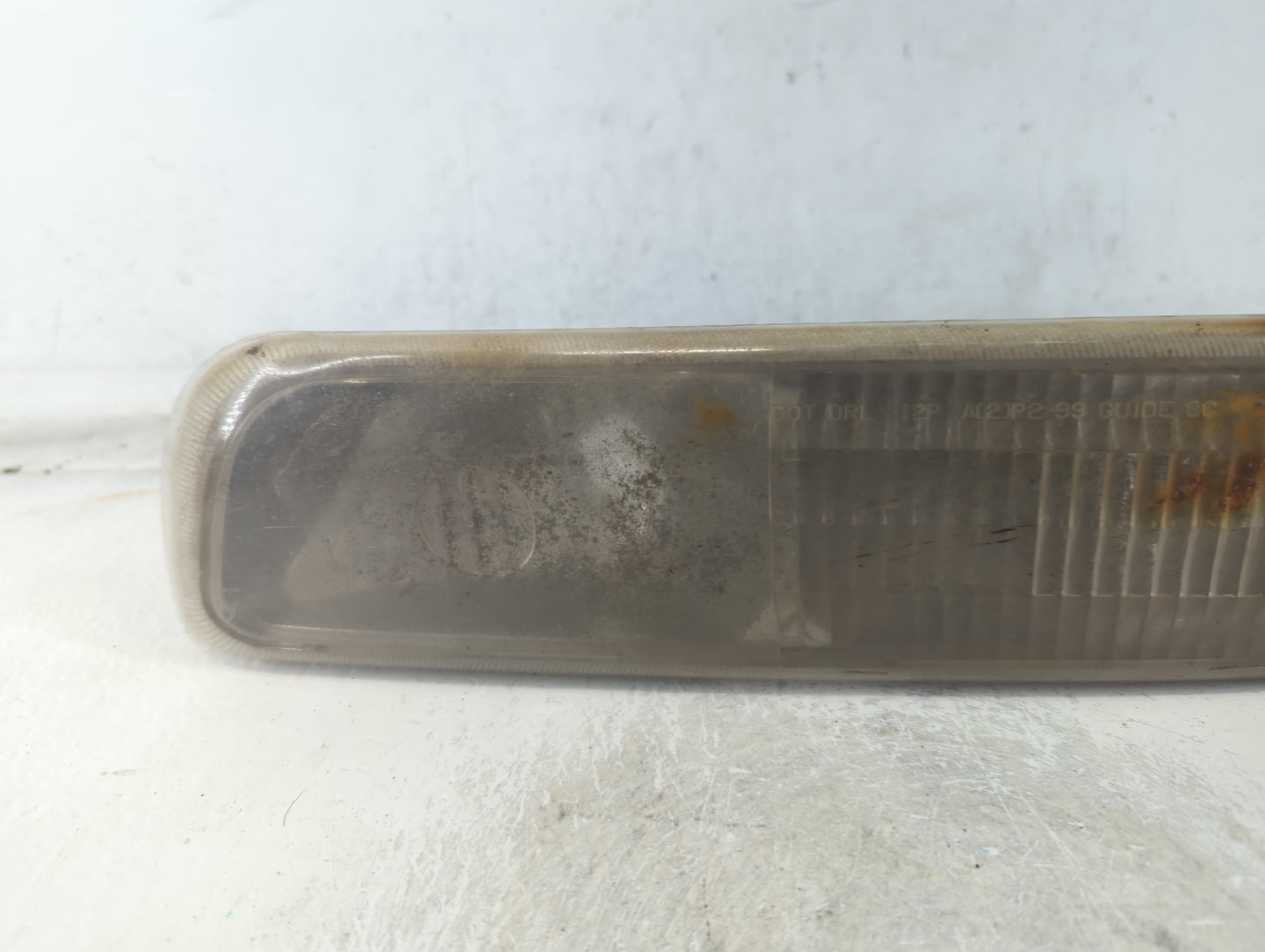 2006 Gmc Yukon Driver Left Oem Fog Light Lamp - Oemusedautoparts1.com