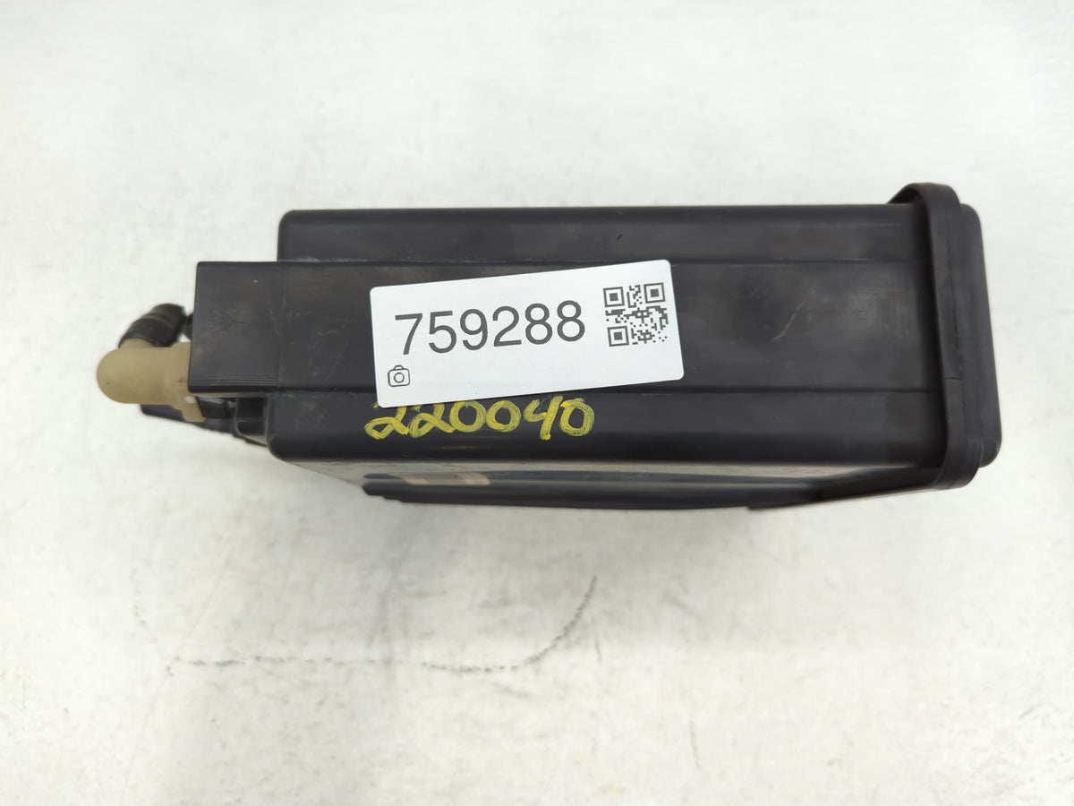 2006 Gmc Yukon Fuel Vapor Charcoal Canister - Oemusedautoparts1.com