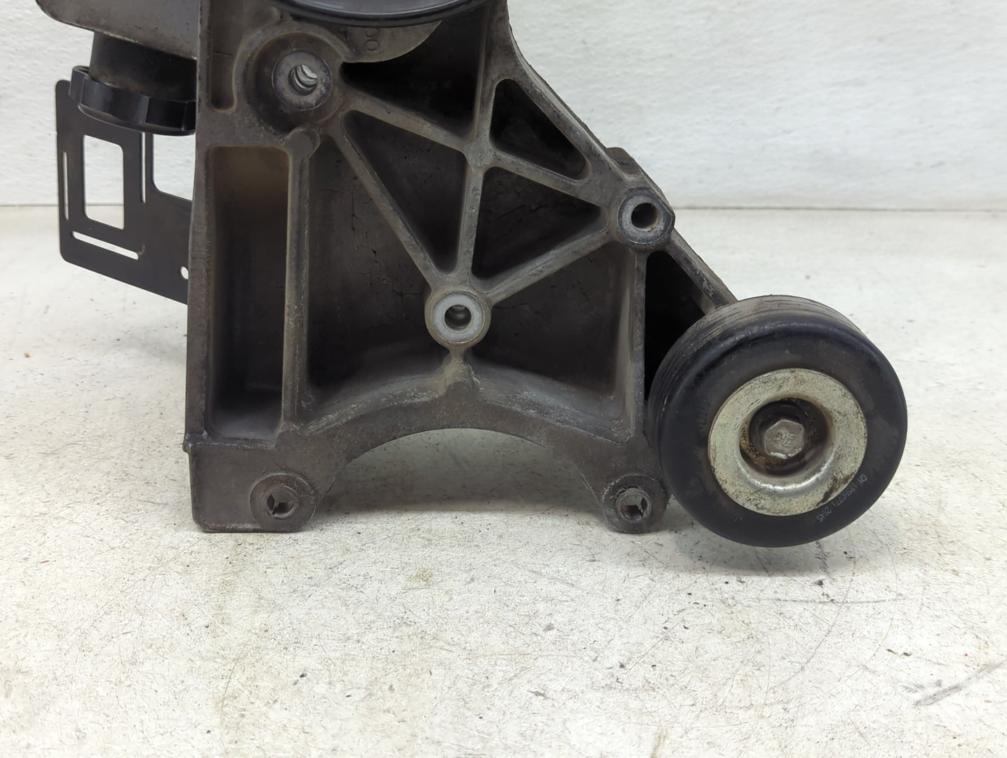Gmc Yukon Xl Power Steering Column Pump Oem - Oemusedautoparts1.com