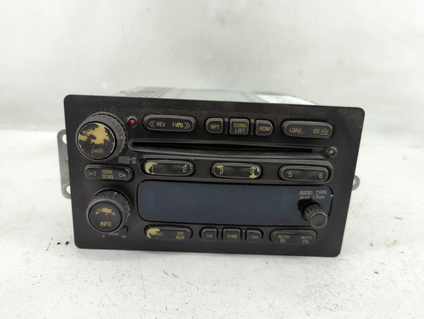 2005-2006 Gmc Yukon Xl 1500 Radio AM FM Cd Player Receiver Replacement P/N:15234935 Fits Fits 2004 2005 2006 2007 2008 2009 