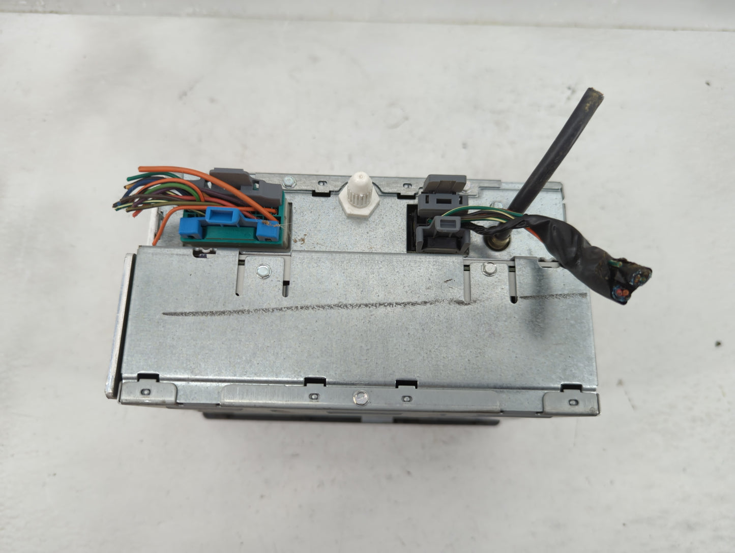2005-2006 Gmc Yukon Xl 1500 Radio AM FM Cd Player Receiver Replacement P/N:15234935 Fits Fits 2004 2005 2006 2007 2008 2009 