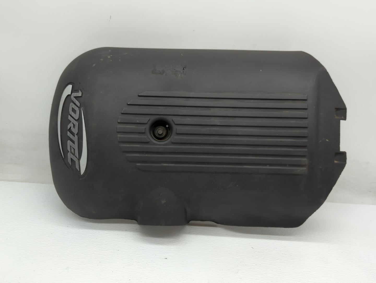 2006 Gmc Yukon Xl 1500 Engine Cover - Oemusedautoparts1.com