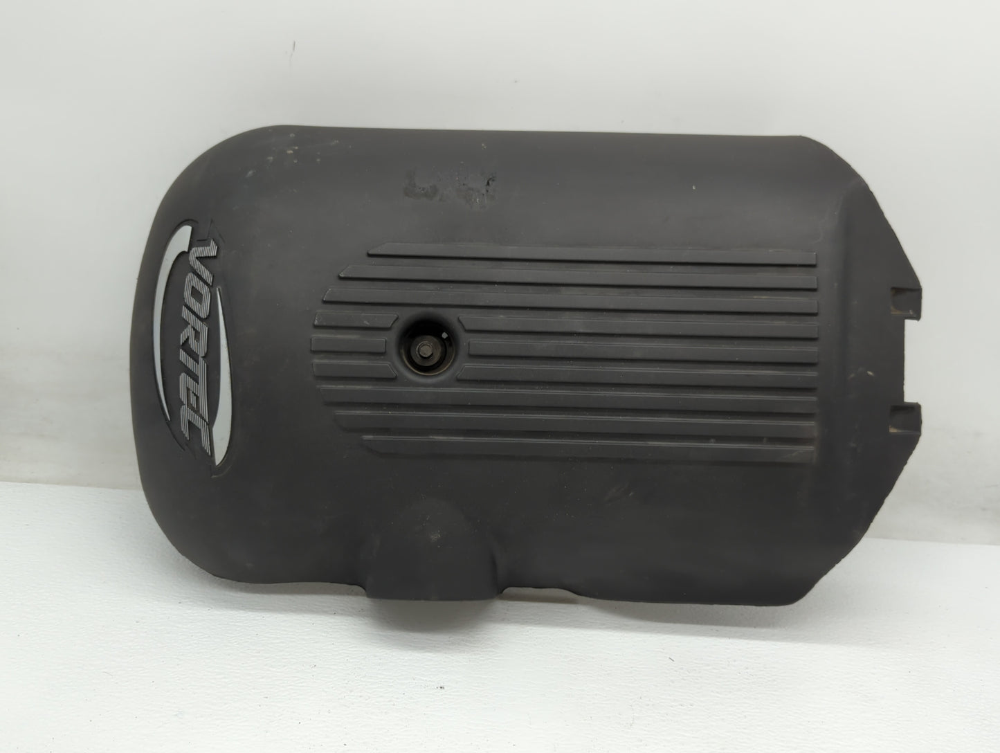 2006 Gmc Yukon Xl 1500 Engine Cover - Oemusedautoparts1.com