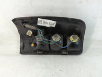 2004-2006 Gmc Yukon Xl 1500 Tail Light Assembly Passenger Right OEM P/N:15224182 Fits Fits 2004 2005 2006 OEM Used Auto Part