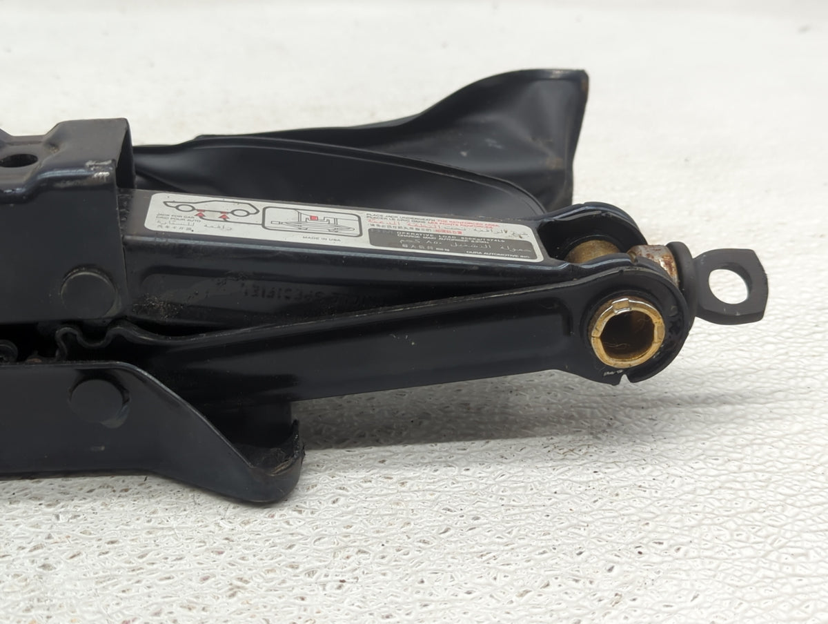Honda Accord Spare Scissor Car Jack 1048686 - Oemusedautoparts1.com