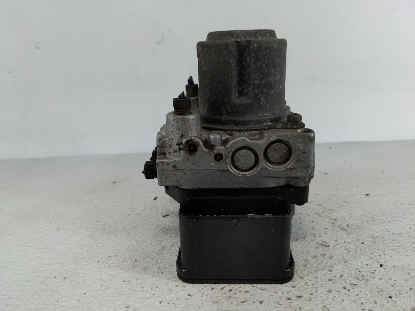 2005-2007 Honda Accord ABS Pump Control Module Replacement Fits Fits 2005 2006 2007 OEM Used Auto Parts - Oemusedautoparts1.