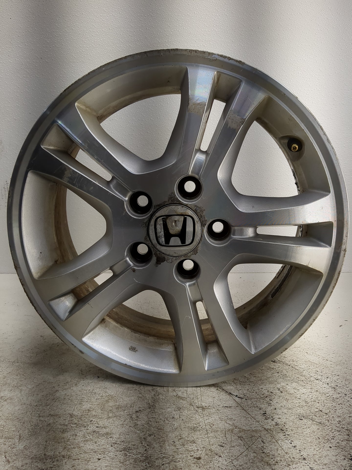 2006-2007 Honda Accord Oem Wheel Rim - Oemusedautoparts1.com