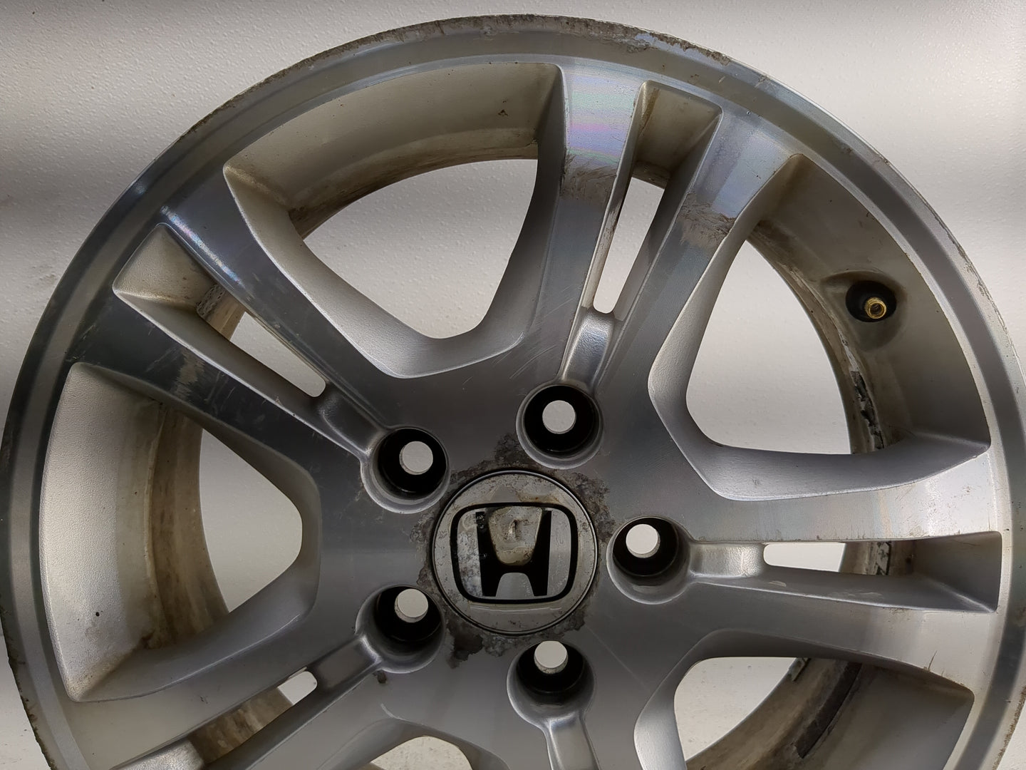 2006-2007 Honda Accord Oem Wheel Rim 1247813 - Oemusedautoparts1.com