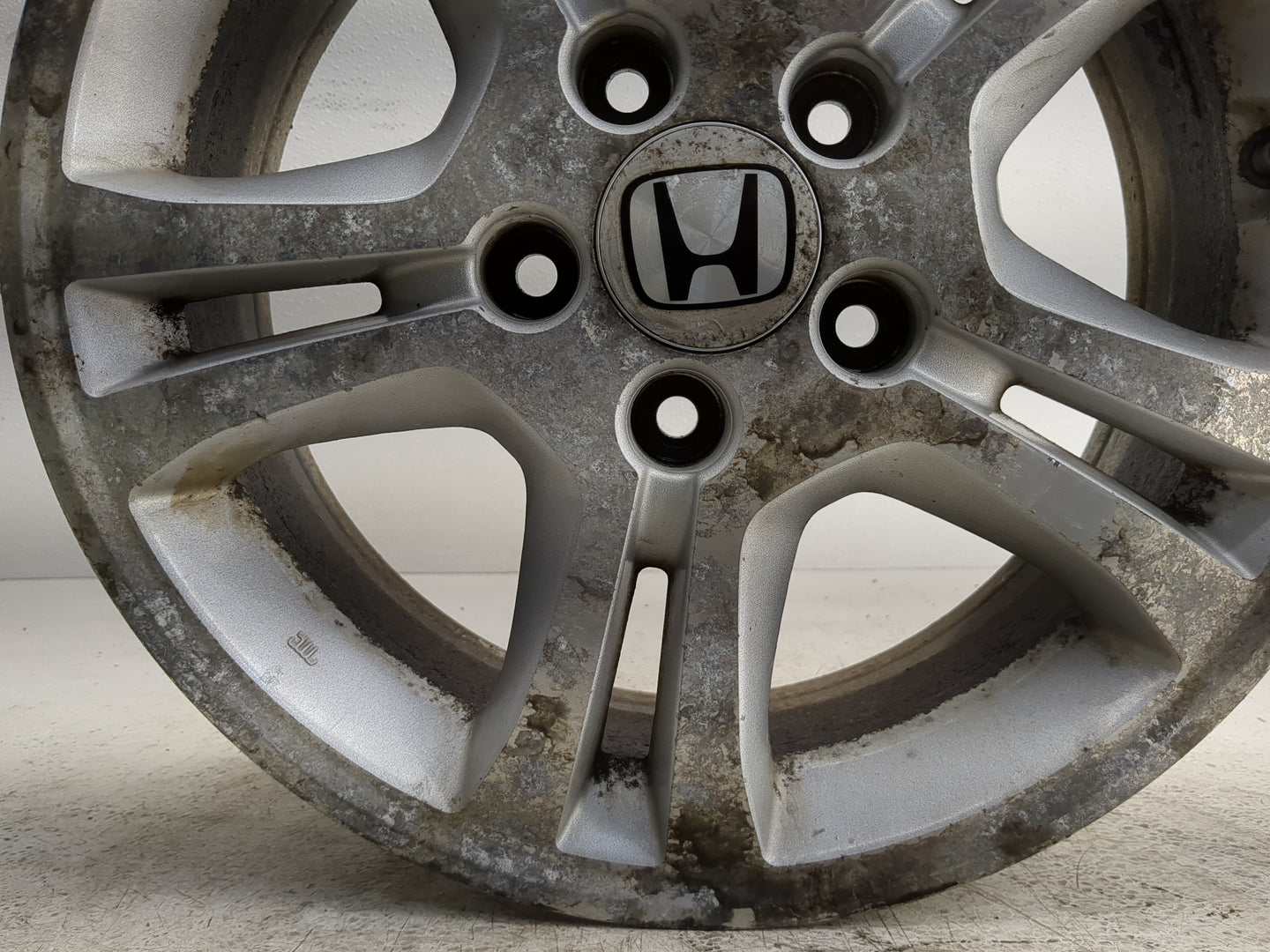 2006-2007 Honda Accord Oem Wheel Rim - Oemusedautoparts1.com