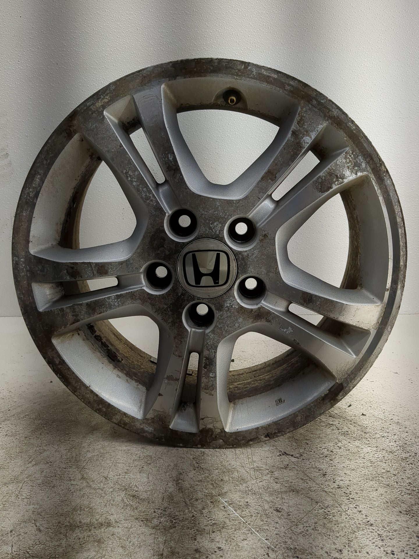 2006-2007 Honda Accord Oem Wheel Rim - Oemusedautoparts1.com
