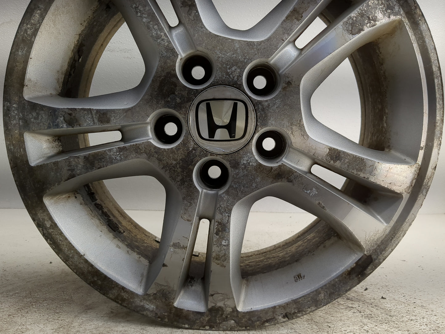 2006-2007 Honda Accord Oem Wheel Rim 1247820 - Oemusedautoparts1.com