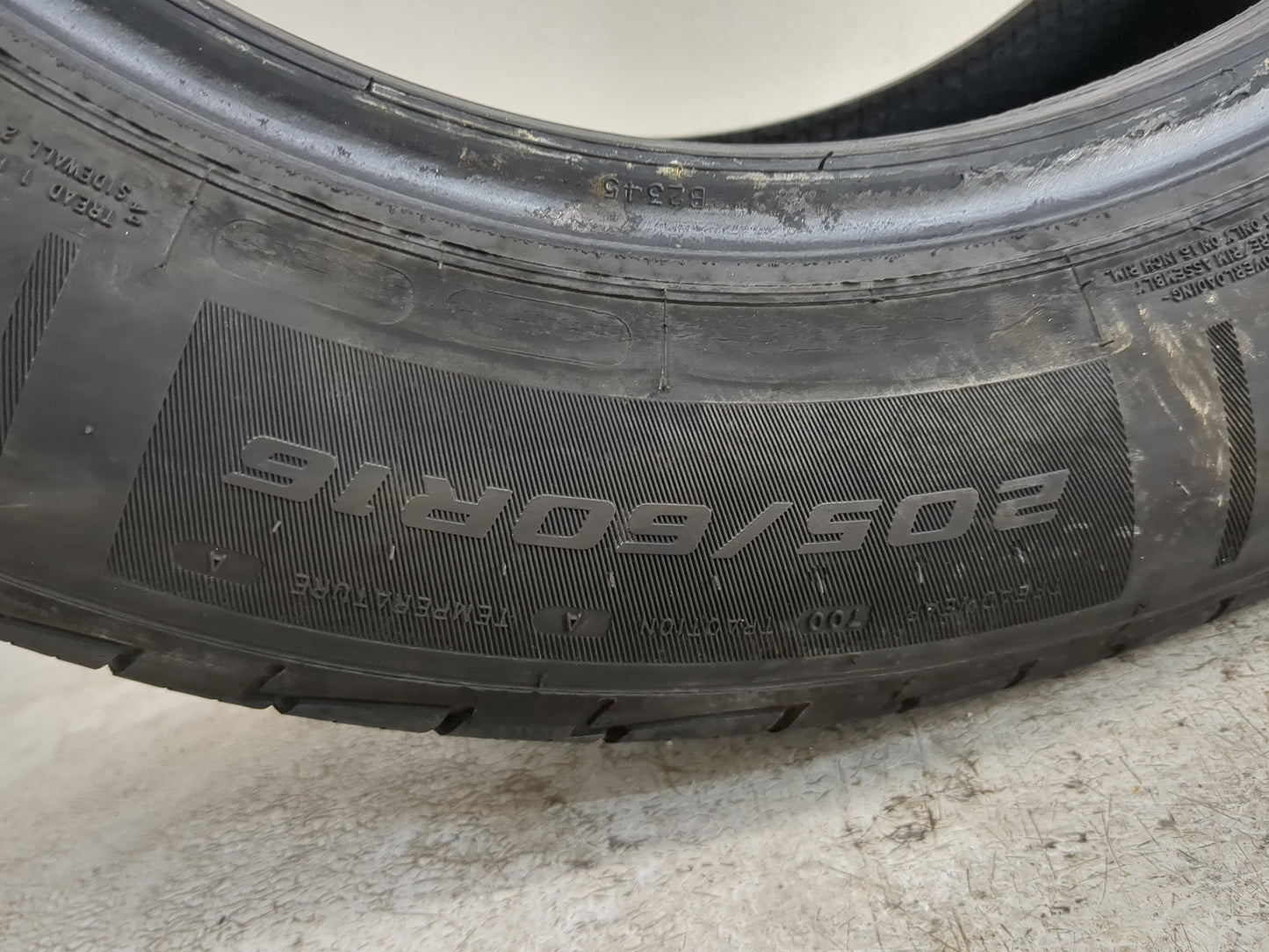 Used Tire 205/60R16 MASTERCRAFT COURSER QUEST 92V - Tread Depth 9/32 - Oemusedautoparts1.com