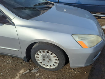 compare product 2003-2007 Honda Accord Passenger Fender 1296341