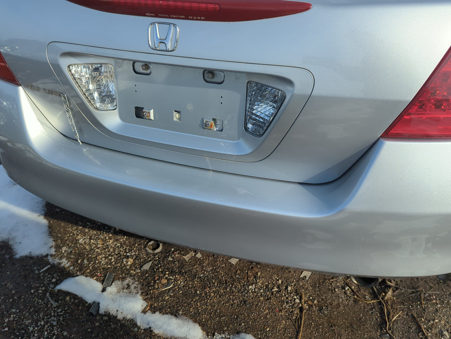 2006-2007 Honda Accord Rear Bumper Assembly Oem - Oemusedautoparts1.com