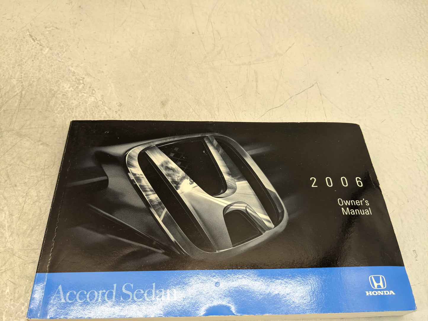2006 Honda Accord Owners Manual Book Guide OEM Used Auto Parts - Oemusedautoparts1.com