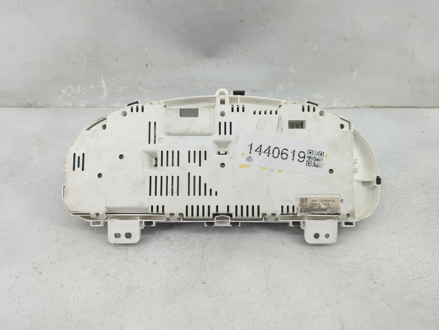 2003-2007 Honda Accord Instrument Cluster Speedometer Gauges P/N:BF0614063 BF-HR035203M5C0 Fits Fits 2003 2004 2005 2006 200