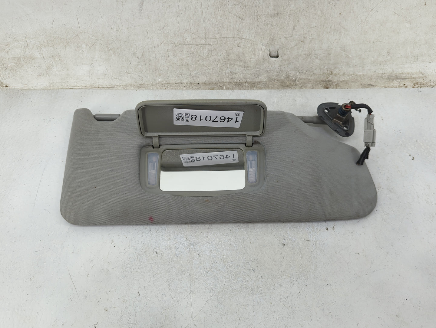 2003-2007 Honda Accord Sun Visor Shade Replacement Passenger Right Mirror Fits Fits 2003 2004 2005 2006 2007 OEM Used Auto P