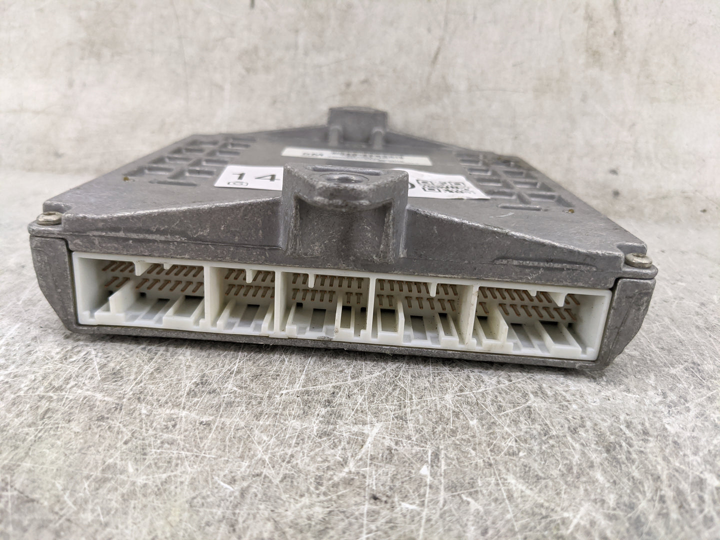 2006-2007 Honda Accord PCM Engine Control Computer ECU ECM PCU OEM P/N:37820-RCA-A83 Fits Fits 2006 2007 OEM Used Auto Parts