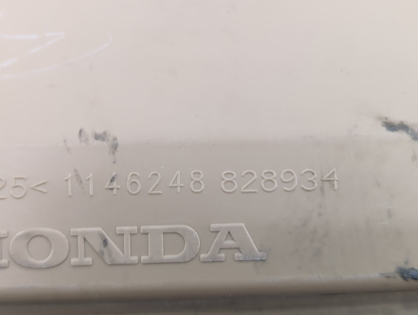 2006 Honda Accord Overhead Roof Console - Oemusedautoparts1.com