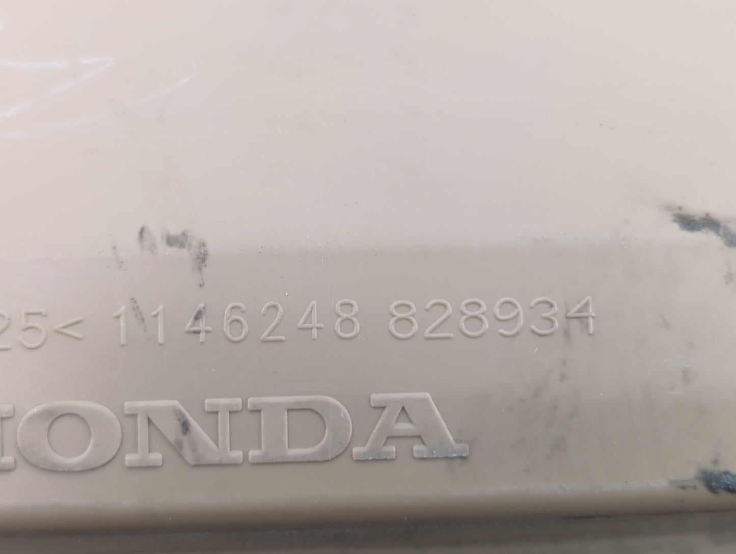 2006 Honda Accord Overhead Roof Console - Oemusedautoparts1.com