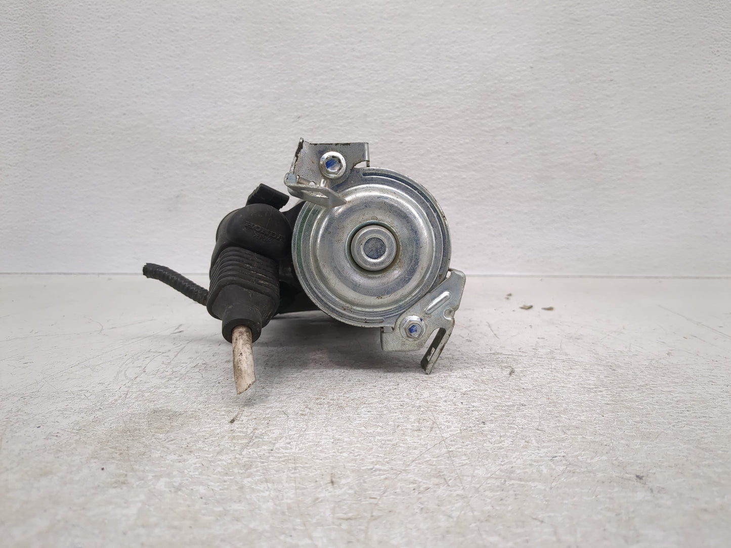 2006-2011 Honda Civic Car Starter Motor Solenoid OEM P/N:SM-71001 Fits Fits 2006 2007 2008 2009 2010 2011 OEM Used Auto Part