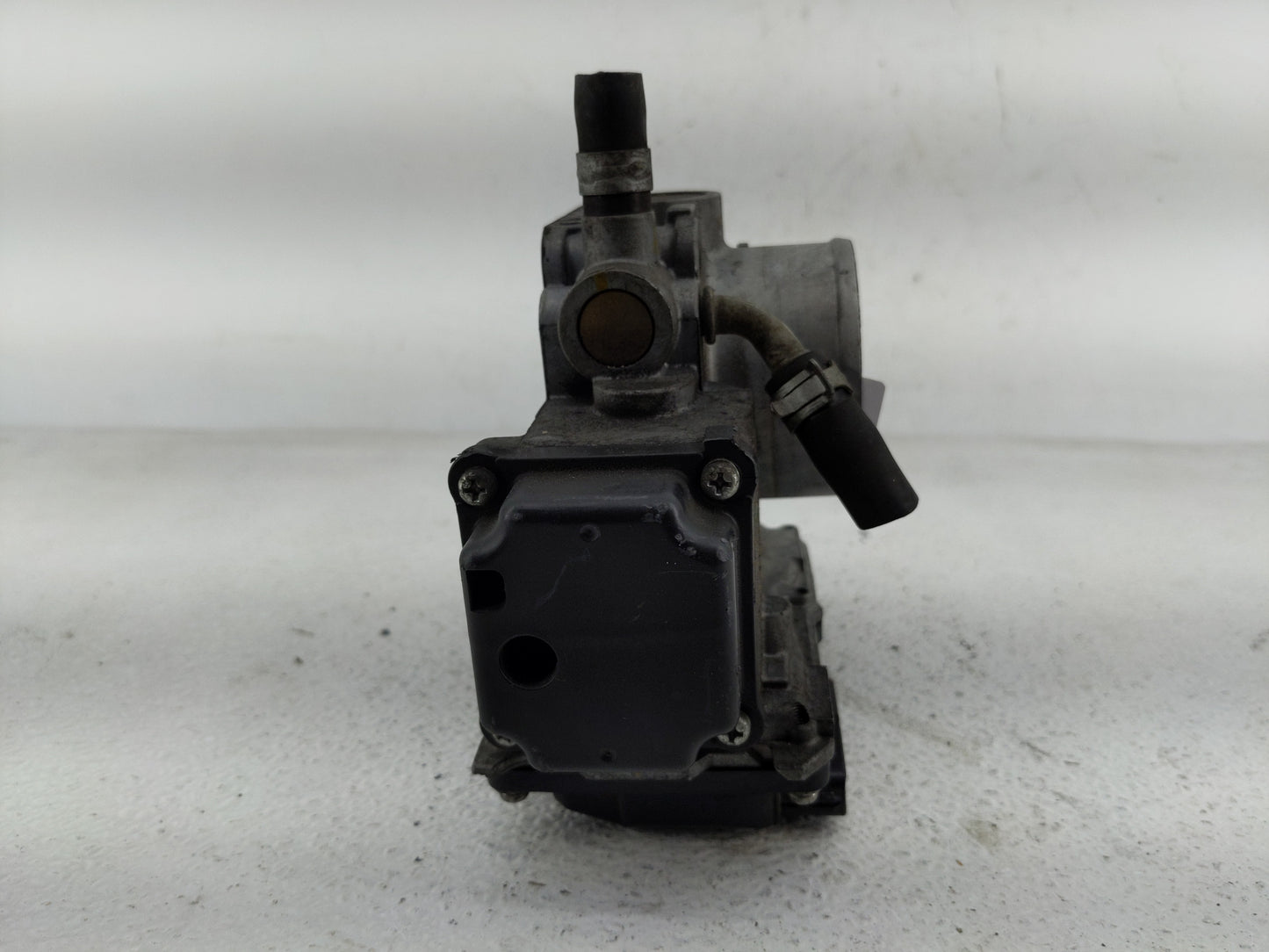 2006-2011 Honda Civic Throttle Body Fits Fits 2006 2007 2008 2009 2010 2011 OEM Used Auto Parts - Oemusedautoparts1.com