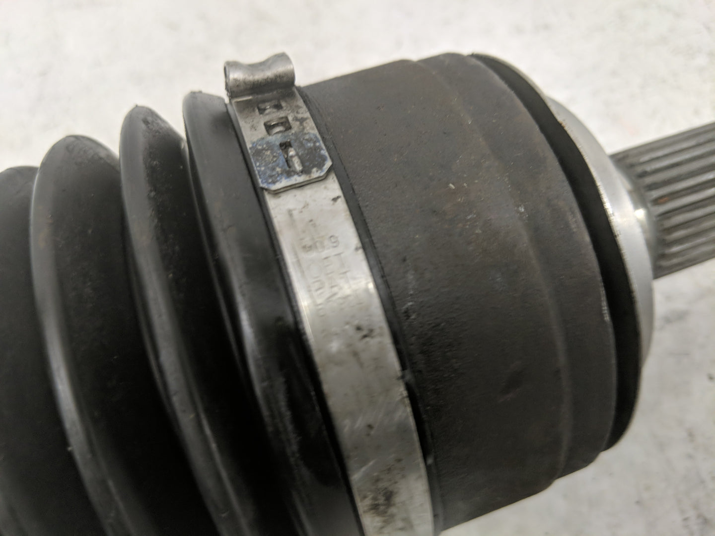 2006-2011 Honda Civic Axle Shaft Front Driver Cv C/v - Oemusedautoparts1.com