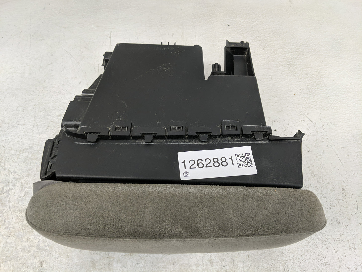 2006 Honda Civic Center Console Armrest Cover Lid Fits OEM Used Auto Parts - Oemusedautoparts1.com