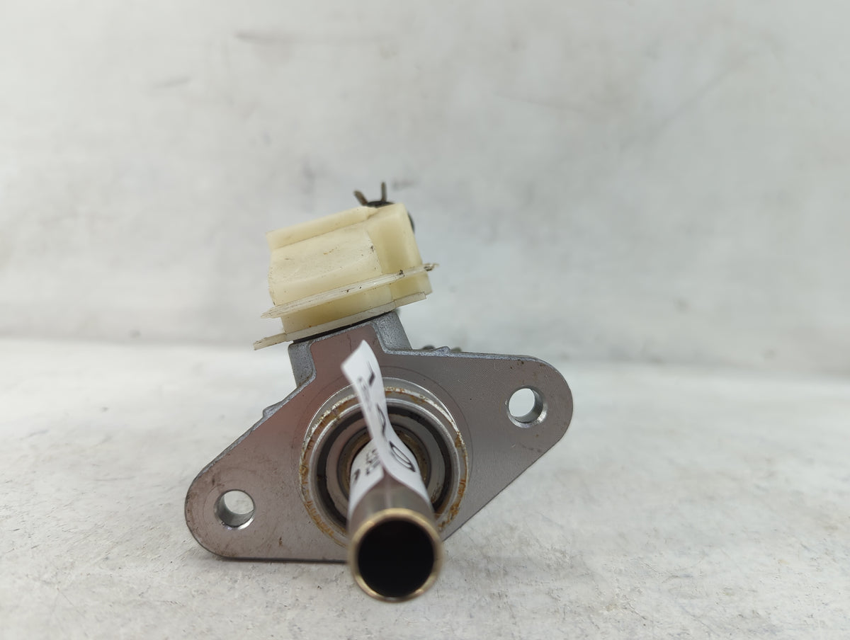 2006-2011 Honda Civic Brake Master Cylinder 1498819 - Oemusedautoparts1.com