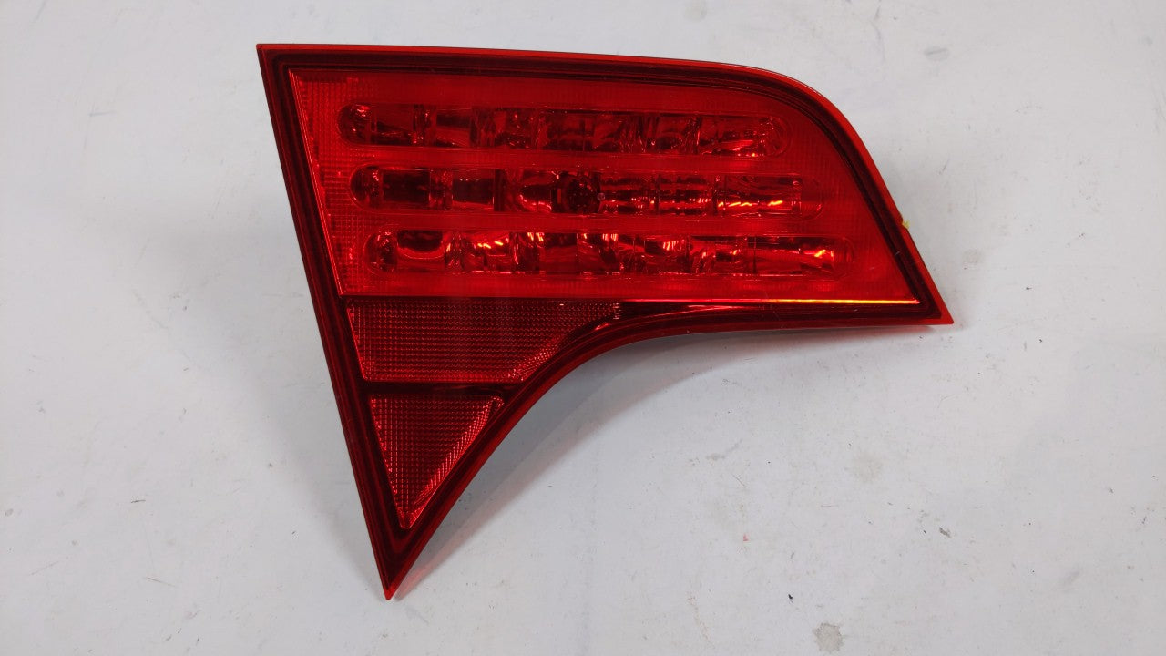 2006-2011 Honda Civic Tail Light Assembly Driver Left OEM Fits Fits 2006 2007 2008 2009 2010 2011 OEM Used Auto Parts - Oemu