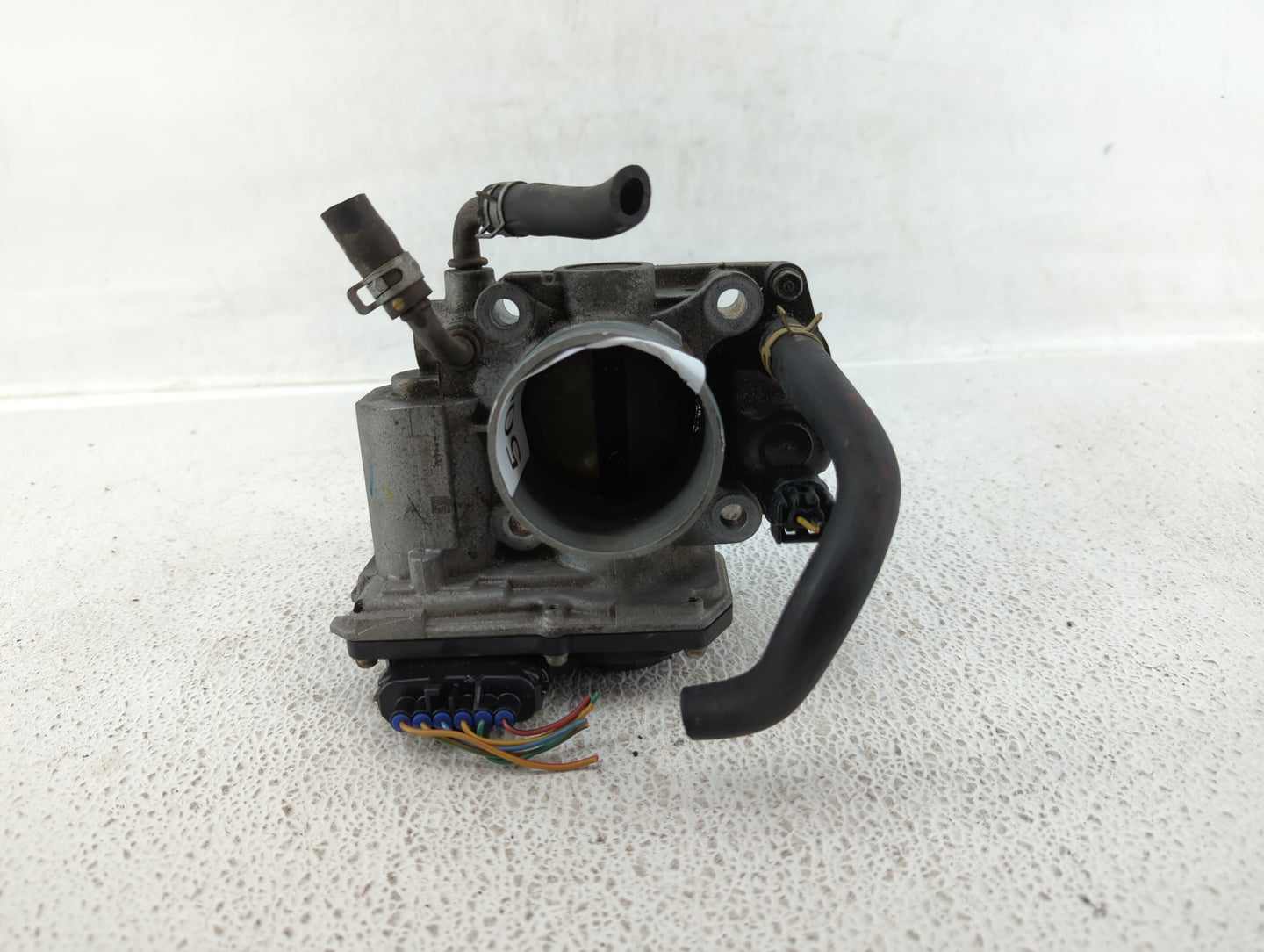 2006-2011 Honda Civic Throttle Body P/N:GMA4A Fits Fits 2006 2007 2008 2009 2010 2011 OEM Used Auto Parts - Oemusedautoparts