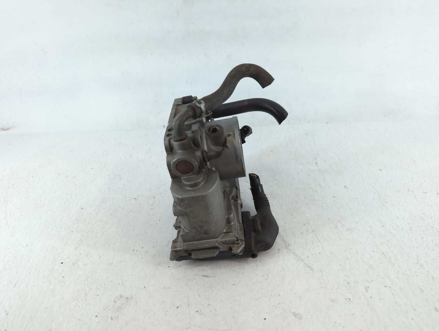 2006-2011 Honda Civic Throttle Body P/N:U20358037113 GMA4A Fits Fits 2006 2007 2008 2009 2010 2011 OEM Used Auto Parts - Oem