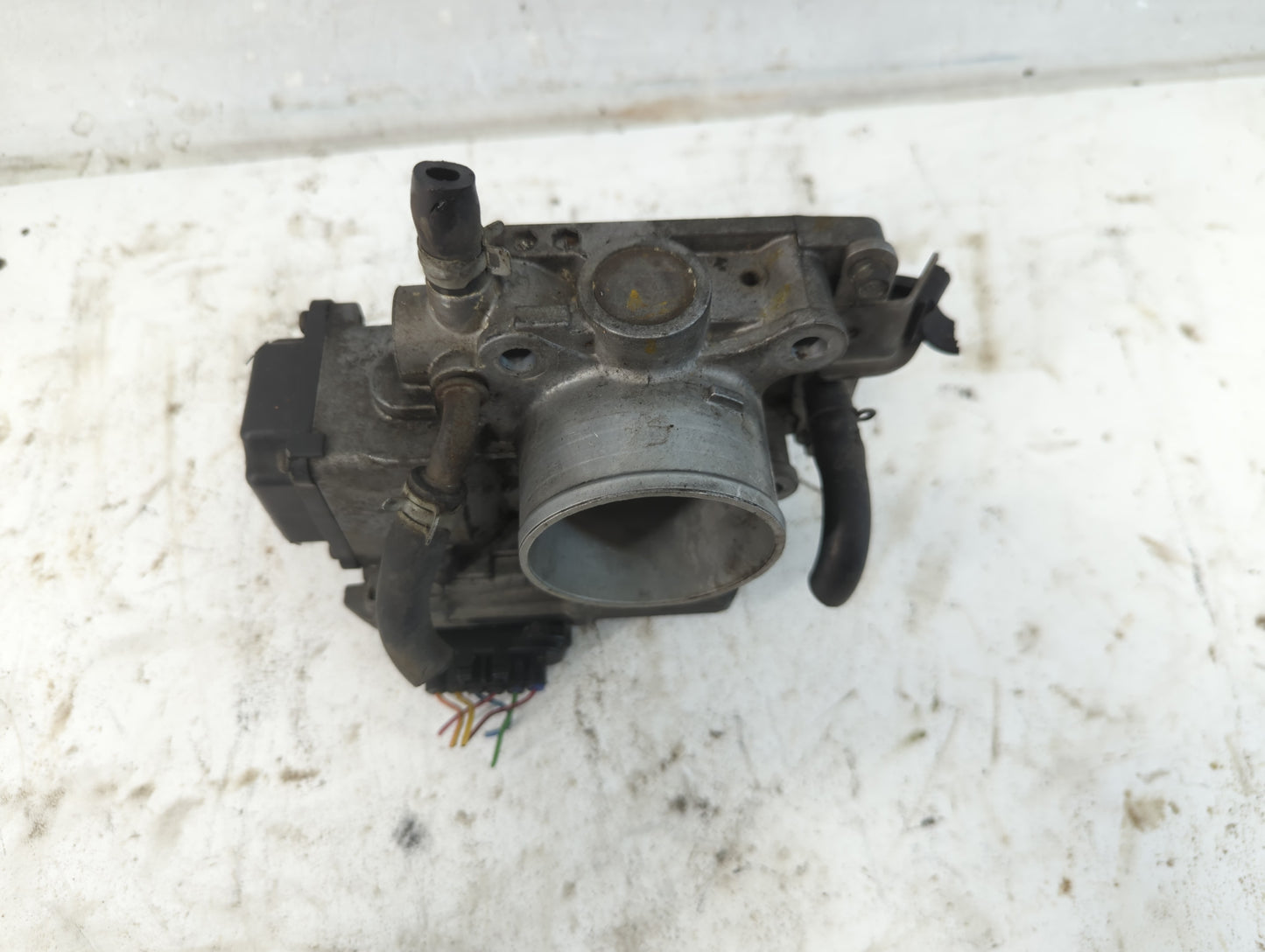 2006-2011 Honda Civic Throttle Body P/N:GMA8A 70201 Fits Fits 2006 2007 2008 2009 2010 2011 OEM Used Auto Parts - Oemusedaut