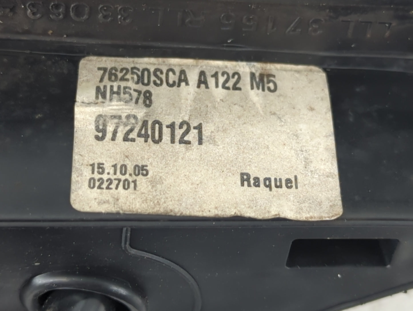 2002-2006 Honda Cr-V Driver Side View Mirror - Left Door Mirror OEM Used - Oemusedautoparts1.com
