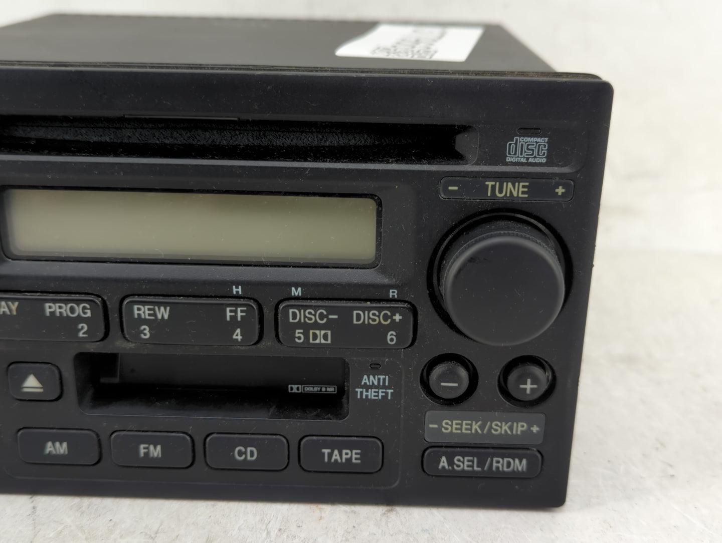 2005-2006 Honda Cr-V Radio AM FM Cd Player Receiver Replacement P/N:39101-S9A-A520-M1 Fits Fits 2005 2006 OEM Used Auto Part