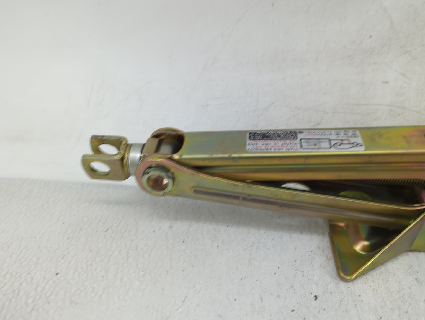2006 Honda Cr-v Spare Scissor Car Jack 1415389 - Oemusedautoparts1.com