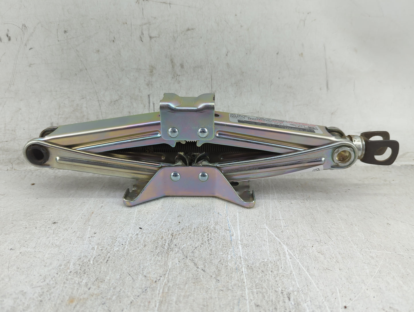 2006 Honda Cr-v Spare Scissor Car Jack - Oemusedautoparts1.com