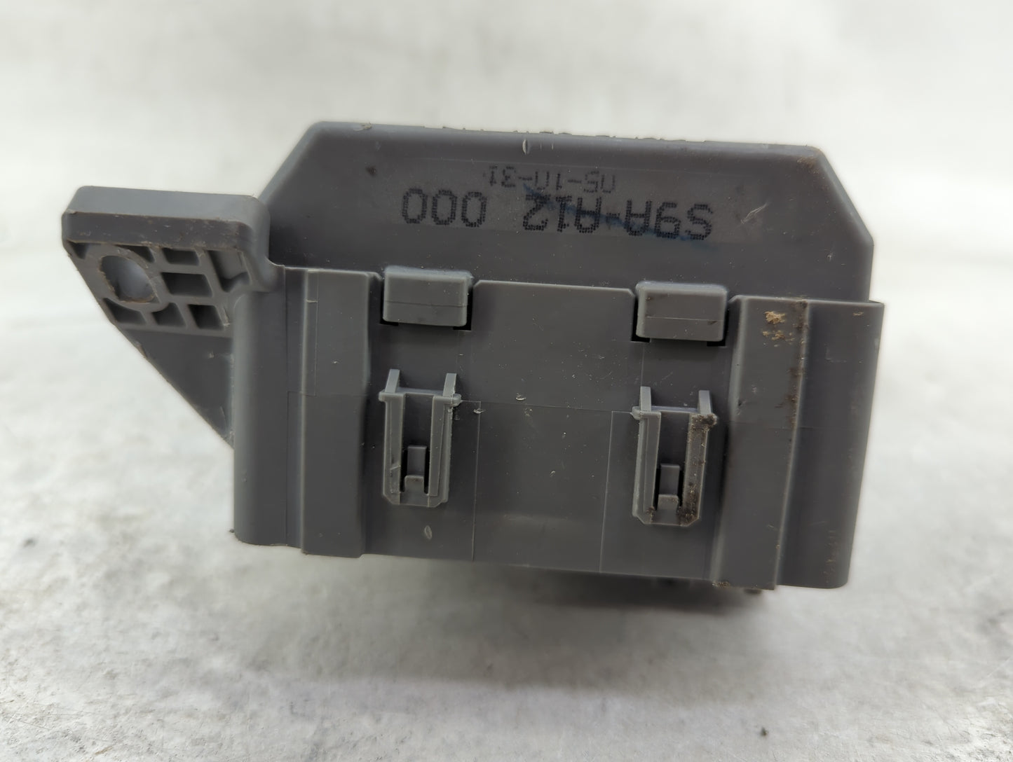 2002-2006 Honda Cr-v Multifunction Control Module - Oemusedautoparts1.com