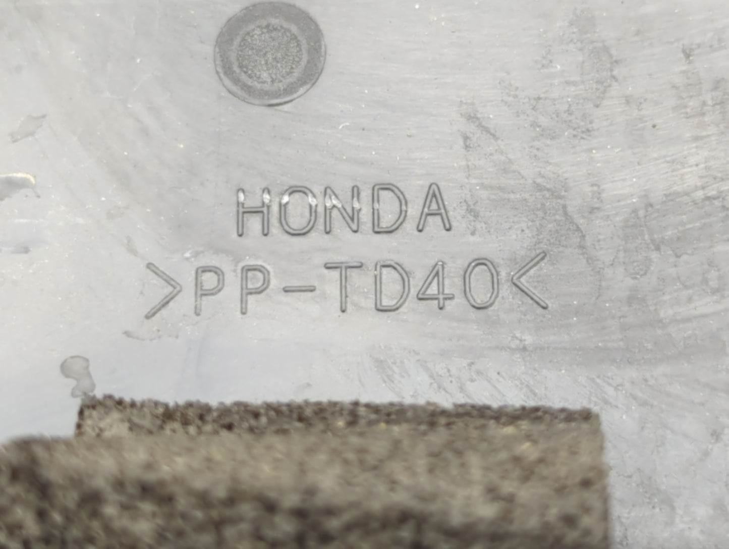 2006 Honda Cr-v Engine Cover - Oemusedautoparts1.com