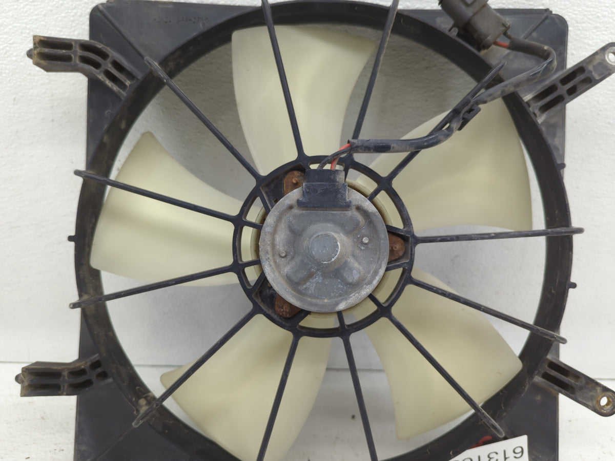 2002-2006 Honda Cr-v Left Radiator Fan Motor Assembly - Oemusedautoparts1.com
