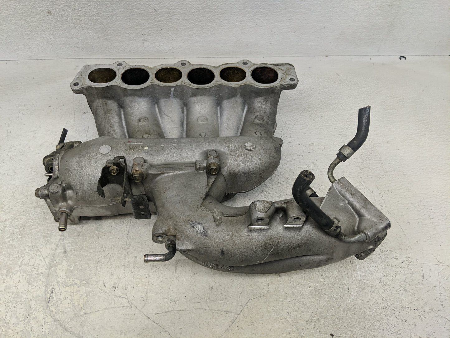 2003-2006 Honda Element Air Intake Manifold Fits Fits 2003 2004 2005 2006 OEM Used Auto Parts - Oemusedautoparts1.com
