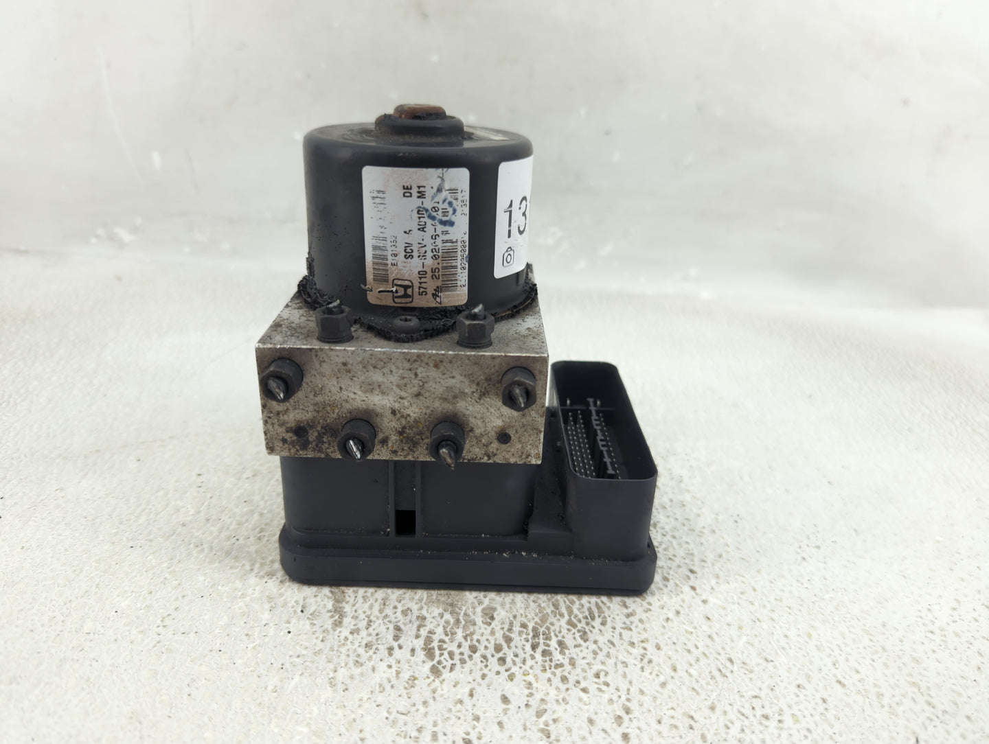 2003-2006 Honda Element ABS Pump Control Module Replacement P/N:57110-S8V-A010-M1 Fits Fits 2003 2004 2005 2006 OEM Used Aut