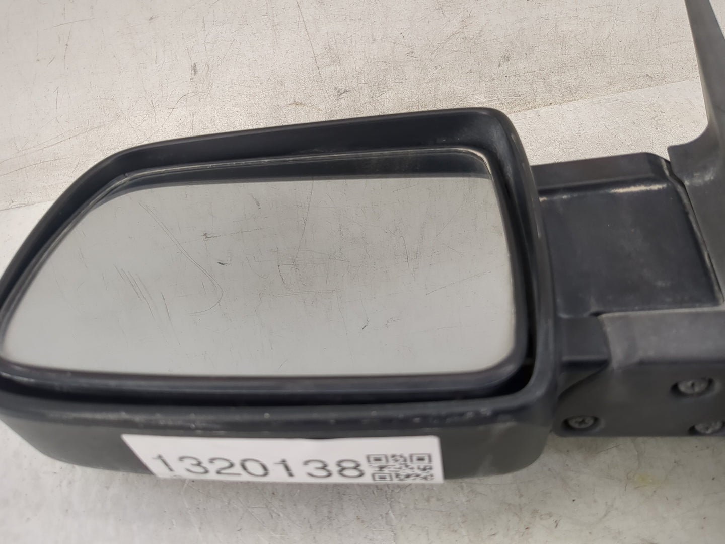 2006 Honda Element Driver Side View Mirror - Left Door Mirror OEM Used - Oemusedautoparts1.com