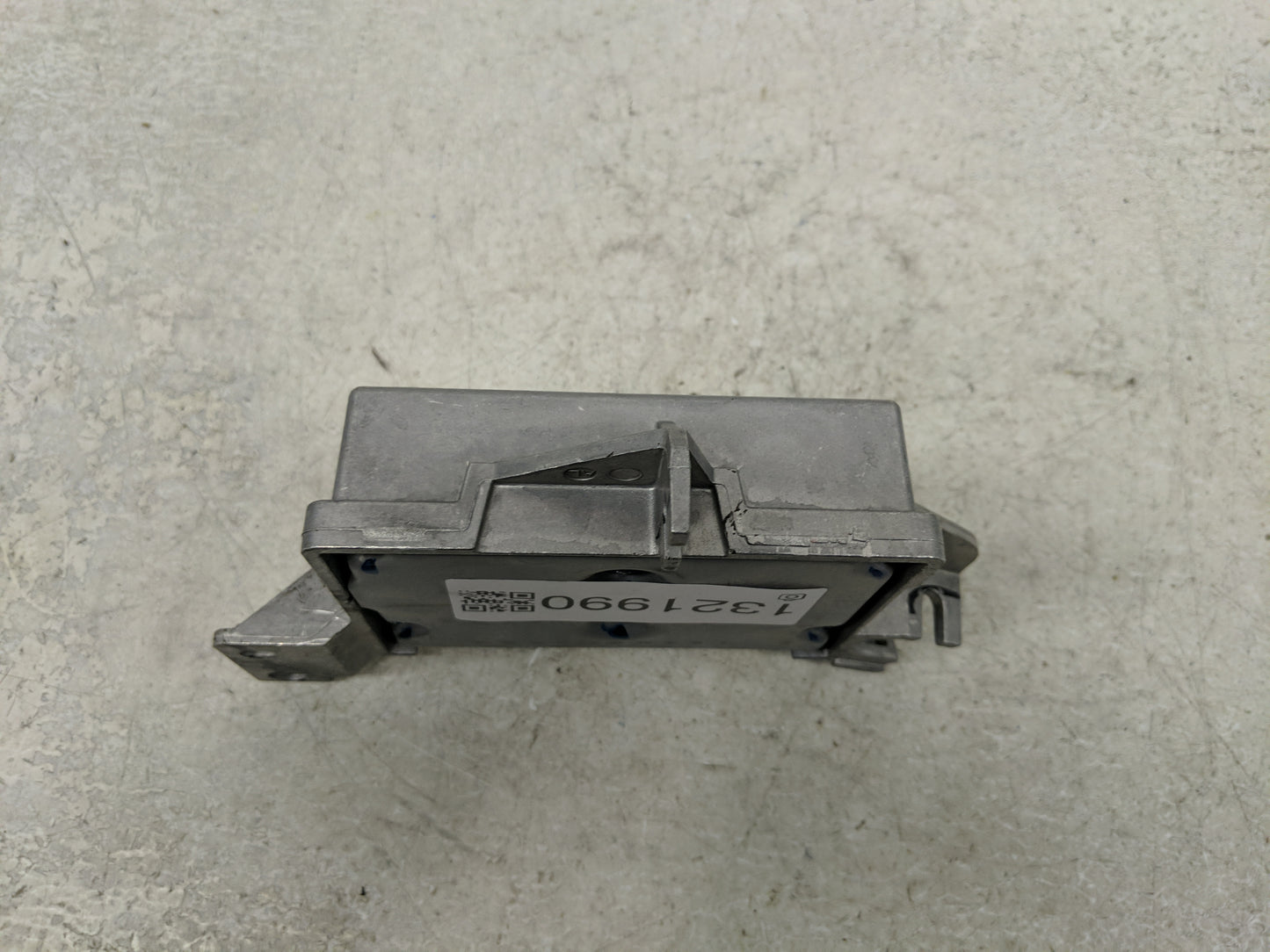 2003-2006 Honda Element Srs Safety Restraint System Module - Oemusedautoparts1.com
