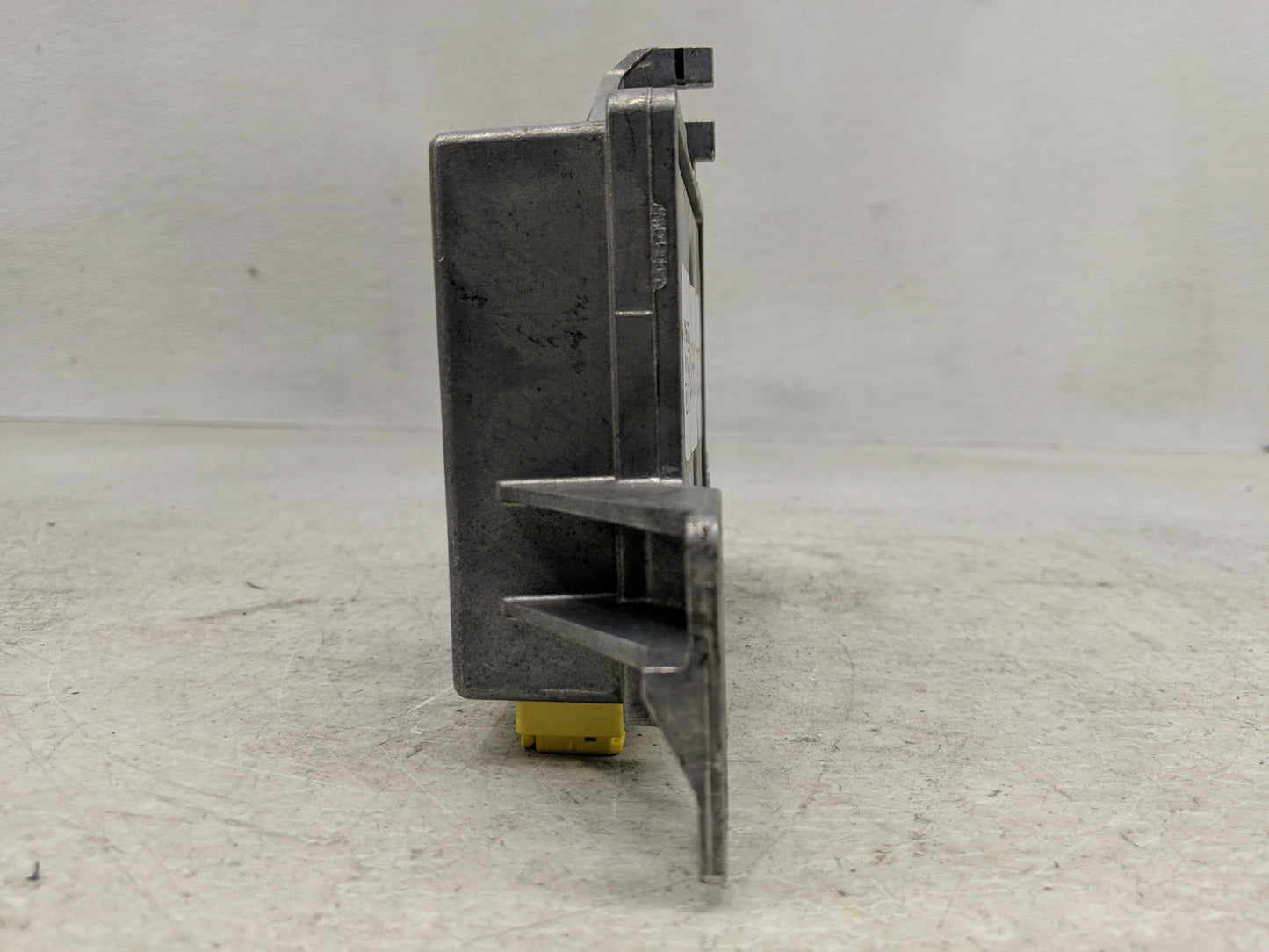 2003-2006 Honda Element Srs Safety Restraint System Module - Oemusedautoparts1.com