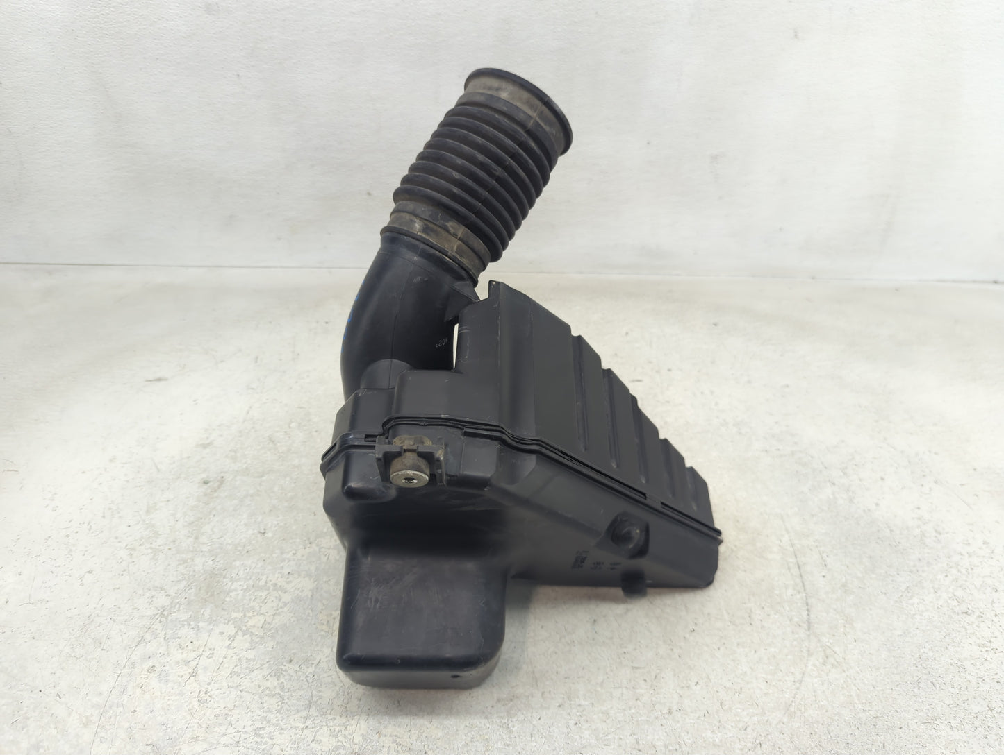 2003-2006 Honda Element Air Cleaner Intake-duct Hose Tube - Oemusedautoparts1.com
