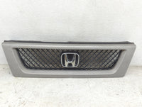 2003-2006 Honda Element Front Grille Bumper Not Included - Oemusedautoparts1.com