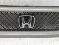 2003-2006 Honda Element Front Grille Bumper Not Included - Oemusedautoparts1.com