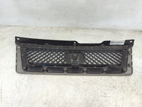 2003-2006 Honda Element Front Grille Bumper Not Included - Oemusedautoparts1.com