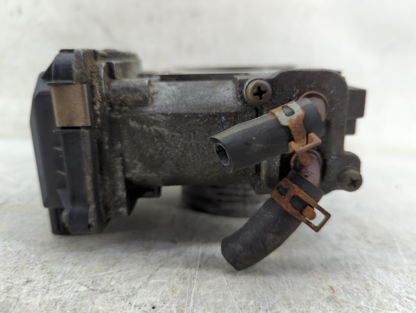 2005-2006 Honda Odyssey Throttle Body Fits Fits 2005 2006 2007 2008 OEM Used Auto Parts - Oemusedautoparts1.com